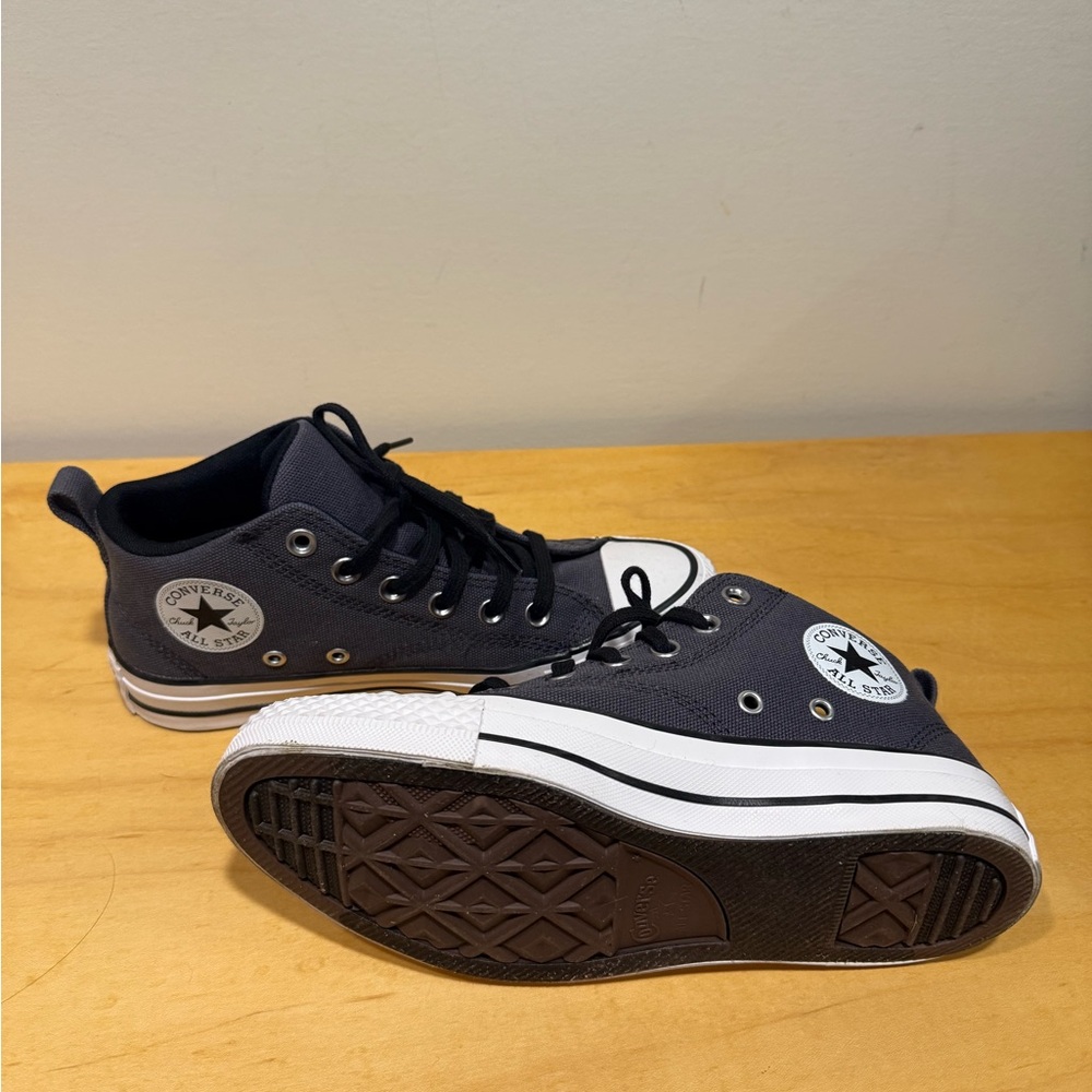 Converse Charcoal and White Mid Top Sneakers (fits women 7.5) - Picture 3 of 4